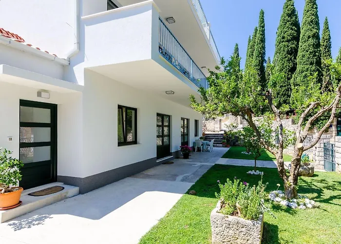 Garden - One-bedroom With Terrace 2 Adults