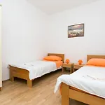 Appartamento Garden - One-bedroom With Terrace 2 Adults *